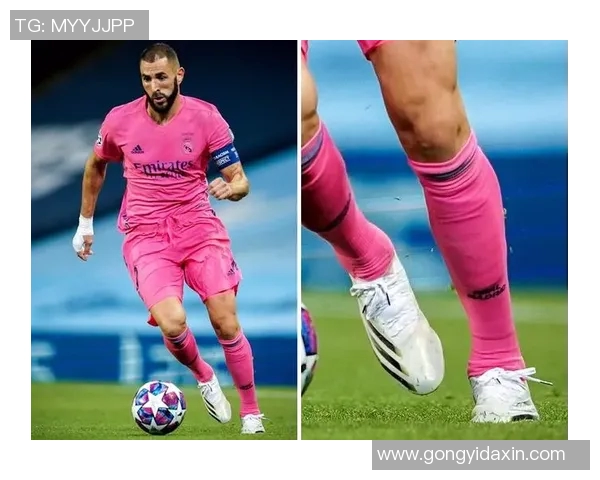粉色足球鞋球星同款展现魅力速度与力量结合让你在赛场上独领风骚
