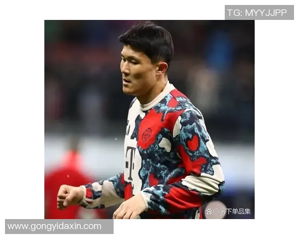 德国足球传奇巨星领衔世界足坛风云时刻成就辉煌历程